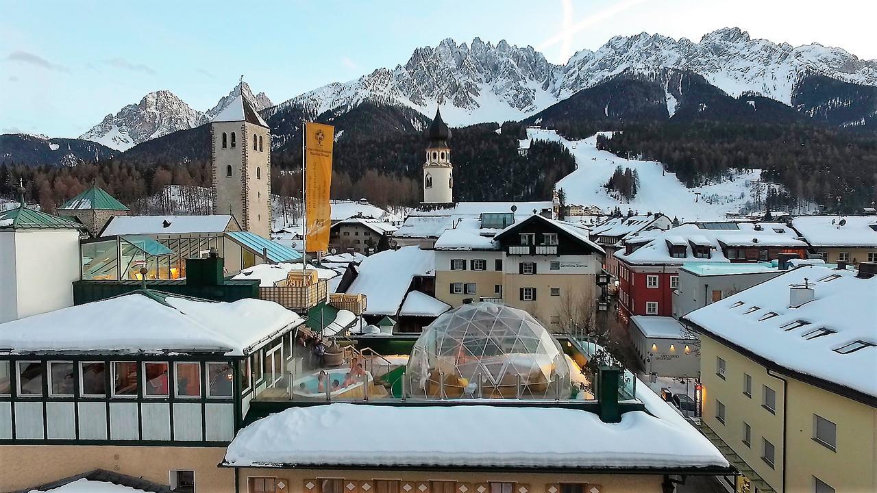 Hotel Cavallino Bianco - Weisses Roessl San Candido Eksteriør billede